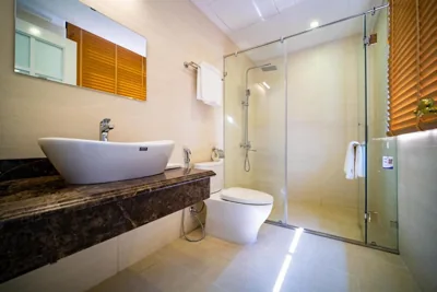 IDC White House Ha Long FLC Golf & Resort – Foto 3