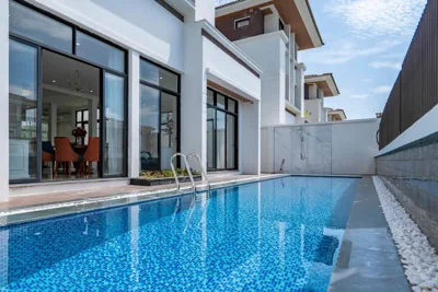 IDC White House Ha Long FLC Golf & Resort – Foto 9